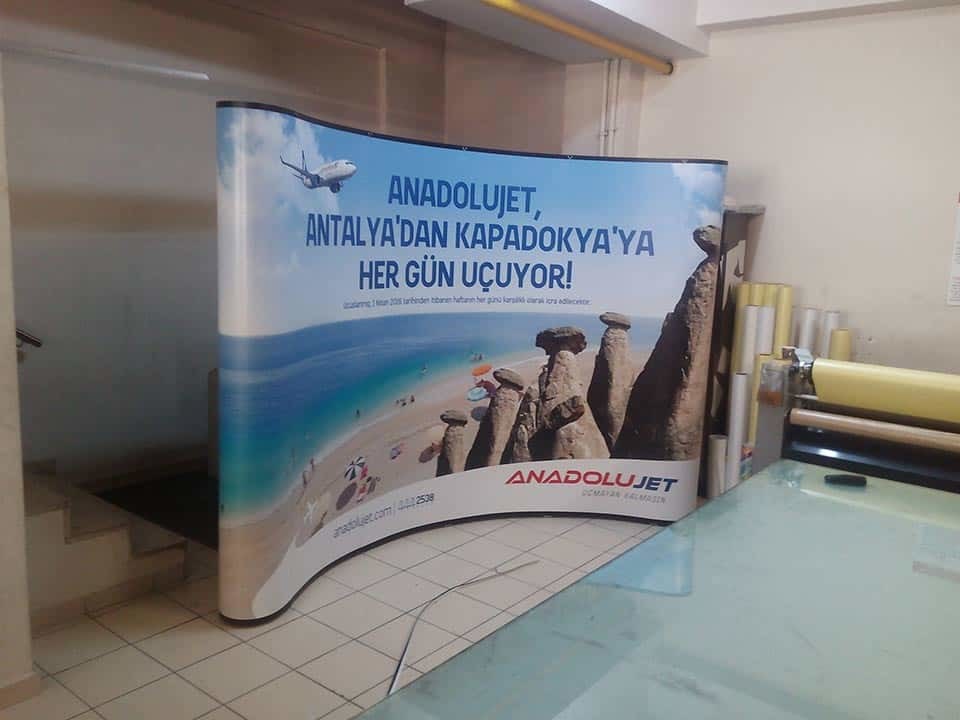 anadolu jet orumcek stand dijital baski - Anadolu Jet