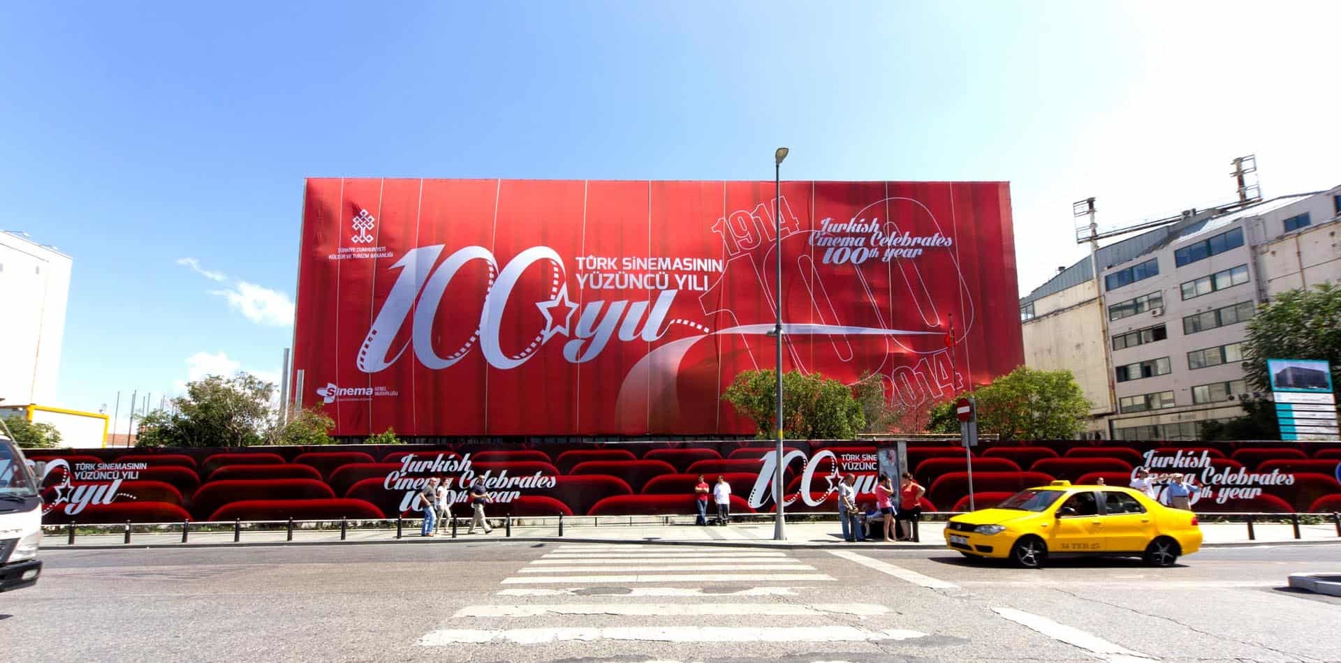 istanbul taksim ataturk kultur merkezi bina giydirme5 - İstanbul Taksim AKM Binası Giydirme